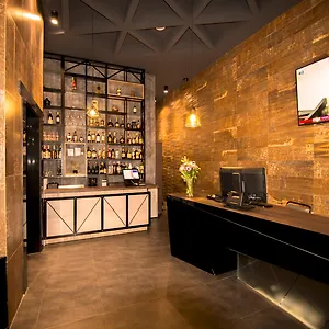 Hotell Vh Premier As & Meeting Center, Tirana